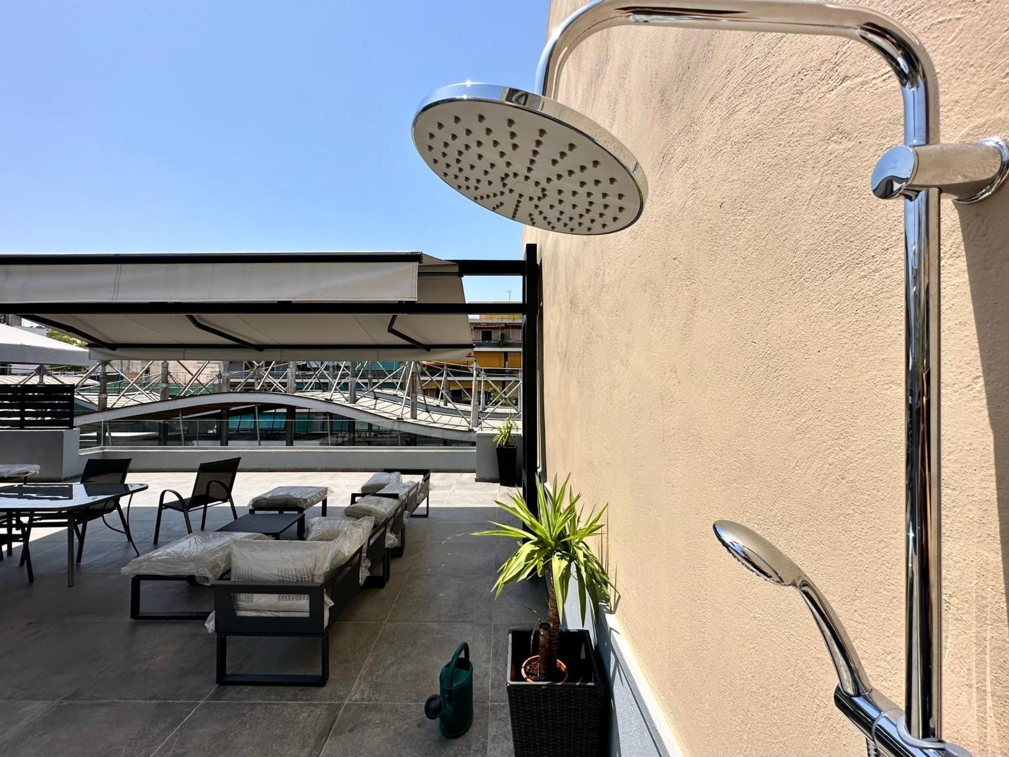 T&T Luxury Apartments - Rooftop Jacuzzi Athén Kültér fotó